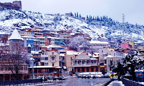http://CoolGeorgia.com Снег в Тбилиси - это редкость