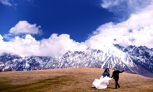 http://CoolGeorgia.com Свадебные фото среди грузинских гор